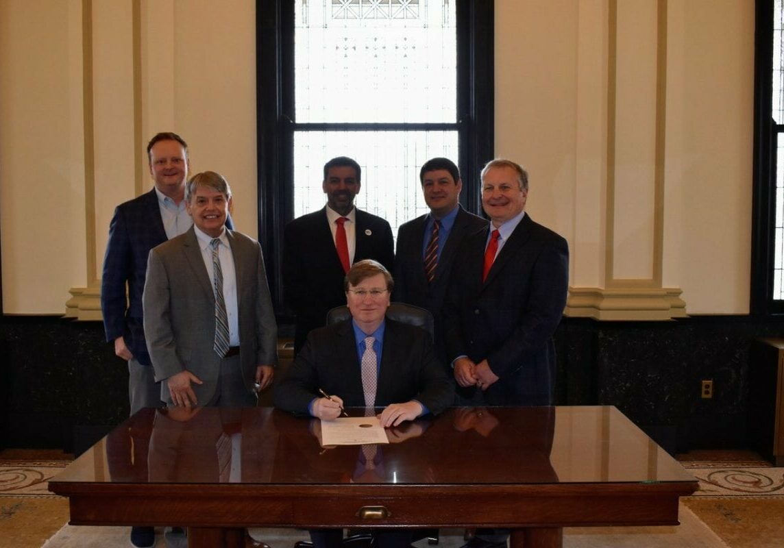 ACEC MS Signing Gov Reeves_1