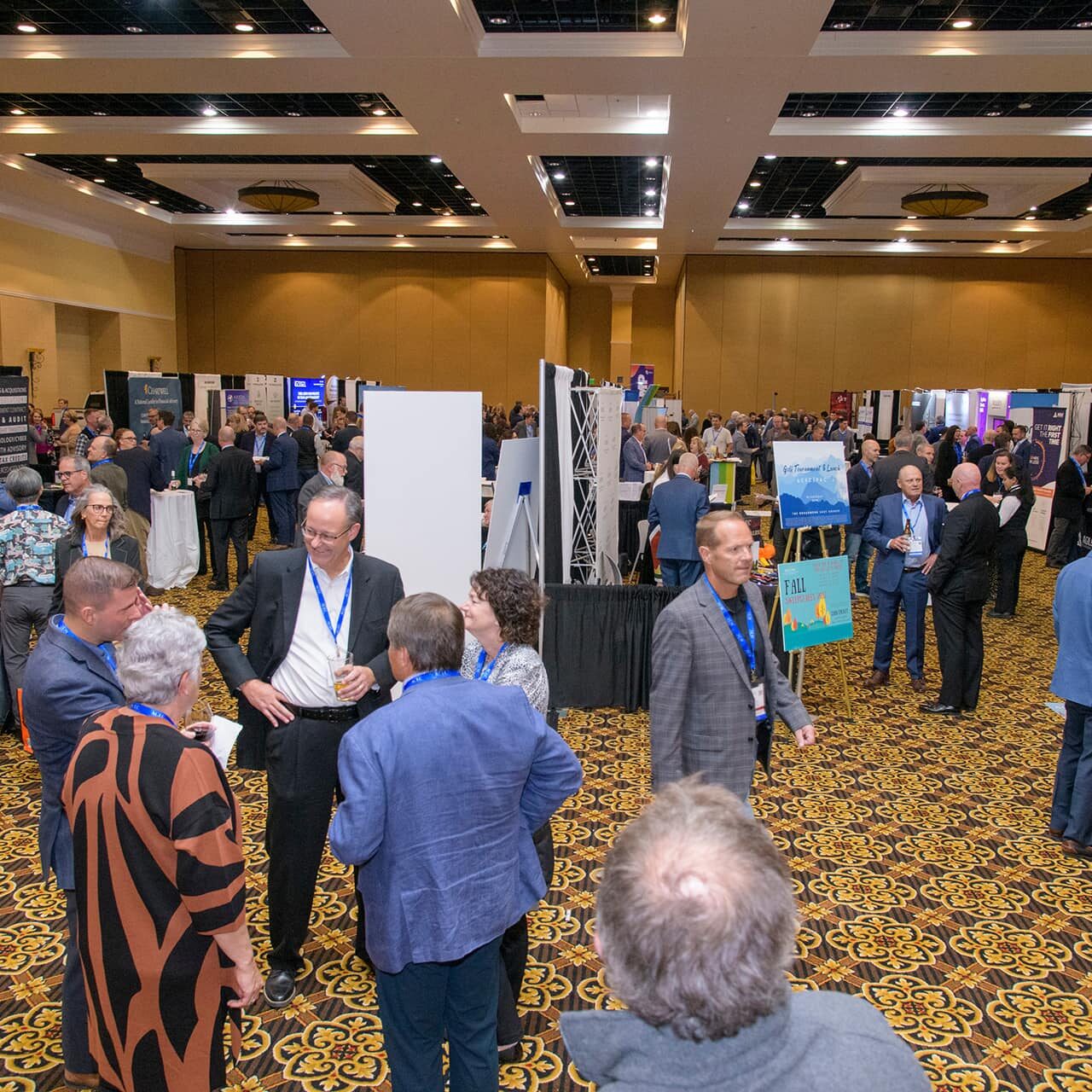 Networking on ACEC Exhibit Hall at Fall Conference (2) Networking on ACEC Exhibit Hall at Fall Conference (2)